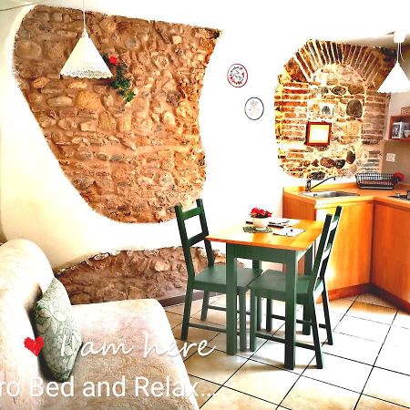 Oneiro Bed And Relax Apartman Benevento Kültér fotó