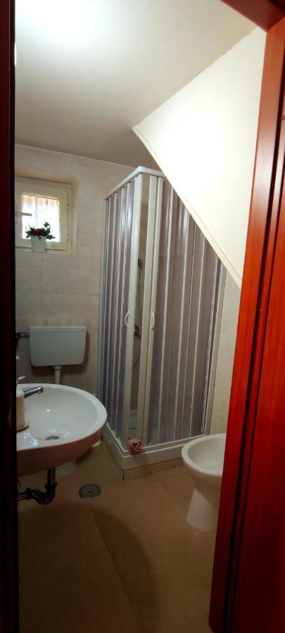Oneiro Bed And Relax Apartman Benevento Kültér fotó